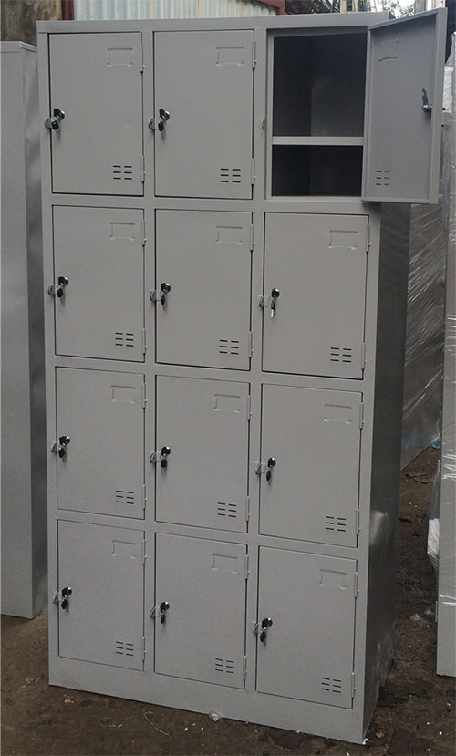 Tủ locker sắt 12 ngăn tại xưởng Miền Bắc