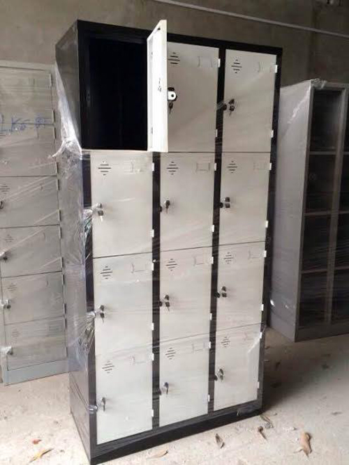Tủ locker 12 ngăn sơn màu theo yêu cầu