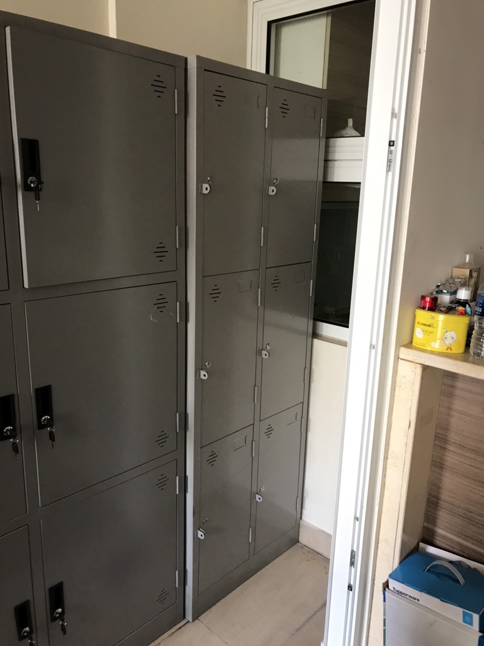 tủ sắt đựng hồ sơ tài liệu 6 cánh sắt