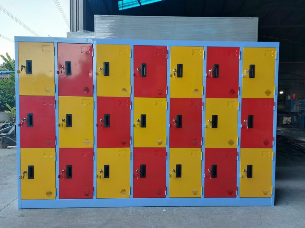 tủ đựng balo mầm non